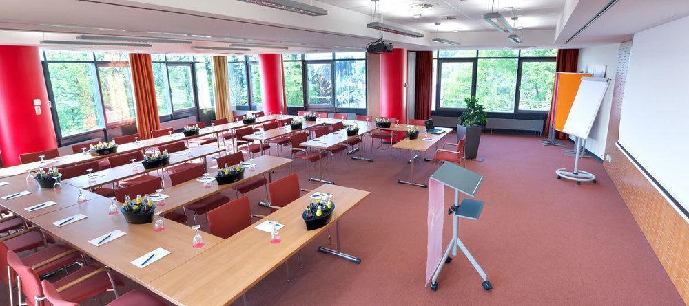 Phoenix Hotel Bergneustadt Eksteriør billede